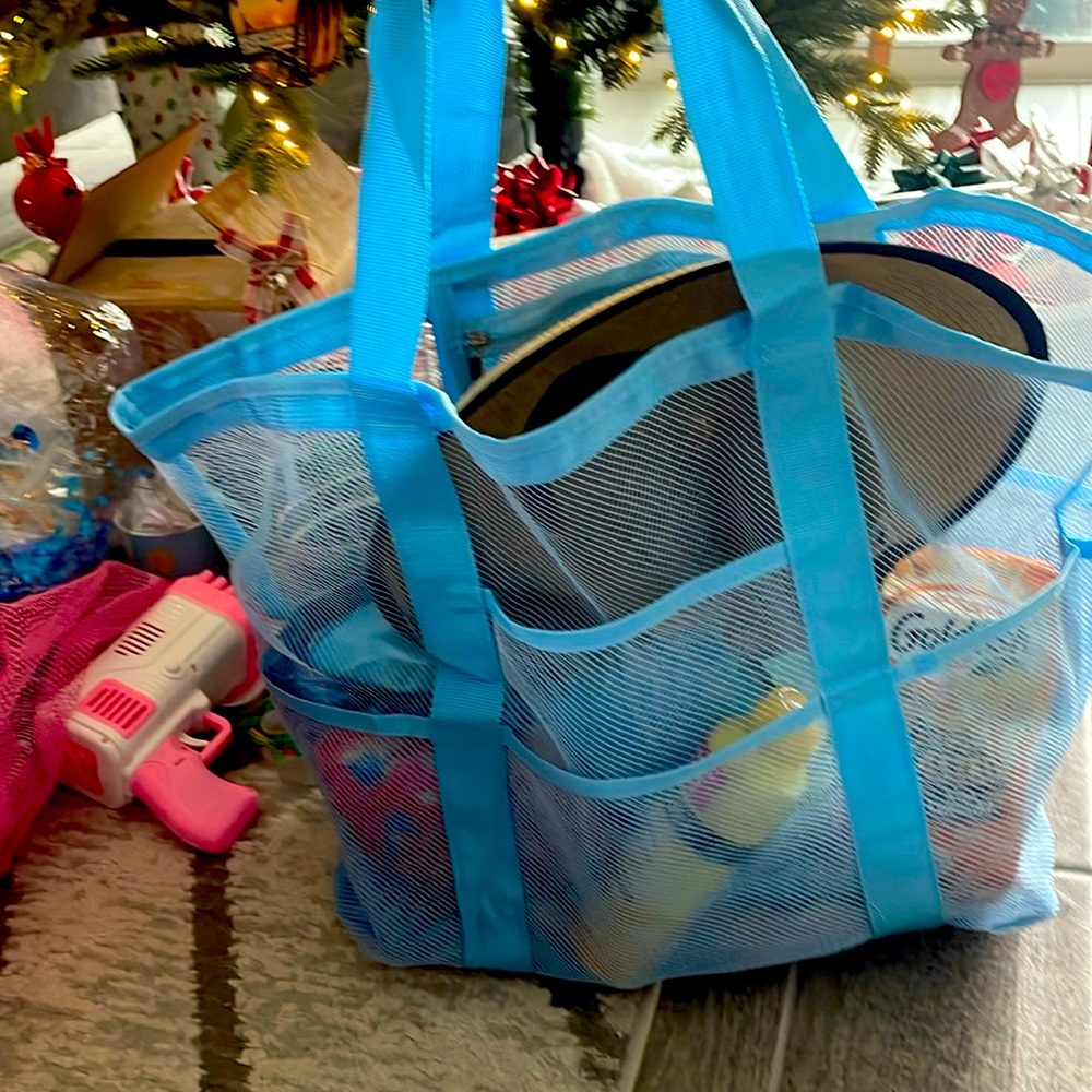 Large Blue Bag for pool, beach, diapers, or travel. Mesh with waterproof pocket.